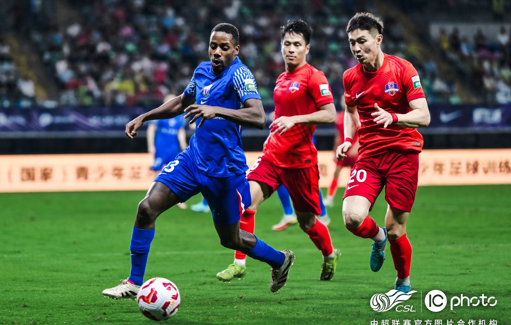 九游官网广州队迎西甲关键赛,赛前临场应变,引发热议,轮换策略成焦点的简单介绍